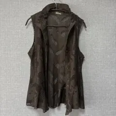 WOORI ベスト ジレ ブラック 透かし彫りのサムネイル