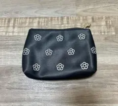 ポーチ 黒 花柄 Mary Quant マリークワント