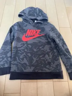 NIKE キッズ パーカー 110-116cm