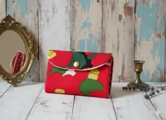ハンドメイド　ハーフサイズのミニ財布　椿