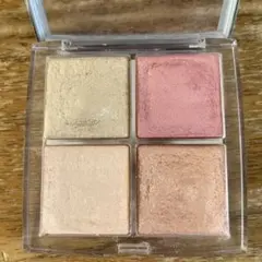 Dior 004 ローズゴールド ハイライトパウダー