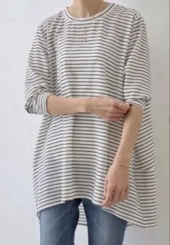 美品⭐︎ BEARDSLEY ビアズリー　後ろドレープTブラウス（ボーダー）のサムネイル