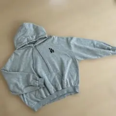 グレーロゴパーカーレディースM size