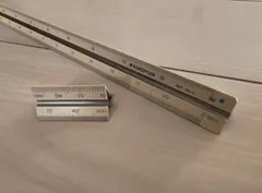 Item thumbnail for item 24b6235b-e478-414a-81df-d3f551140c3d