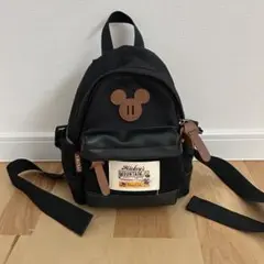 【美品】ミッキー　COLORS　リュック　黒