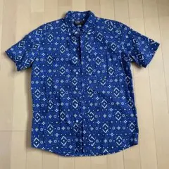 幾何学模様 半袖シャツ 青　(メンズM)のサムネイル