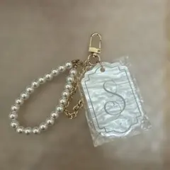 Item thumbnail for item 9356826b-87a2-4810-a255-00bea410c200