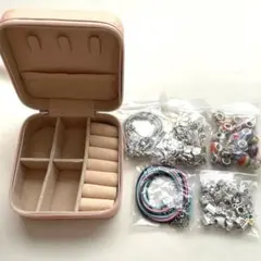 ✨大容量チャーム60点　ハンドメイド　アクセサリーメイキング　ジュエリーボックス