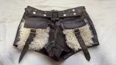 ショートパンツ