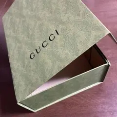 GUCCI ギフトボックス 空箱 グリーン