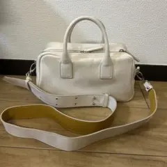 JEANASIS ショルダー付き ハンドバッグ ホワイト 美品のサムネイル