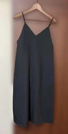 GU ブラック ノースリーブ ロングワンピース