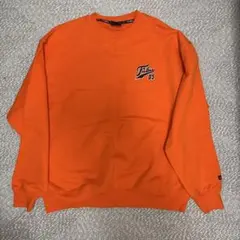 fubu オレンジ色 トレーナーのサムネイル