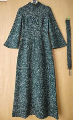 チャイナ風　グリーン系+シルバー　長袖ロングワンピース
