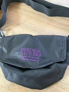 FREDRIK バッグのサムネイル