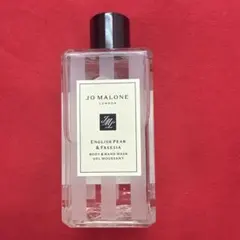 JO MALONE ENGLISH PEAR & FREESIAのサムネイル