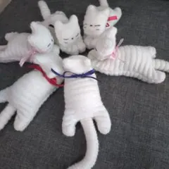猫ちゃんクリップ　ねこ洗濯バサミクリップ　猫カーテンクリップ　6匹　白ぬいぐるみ