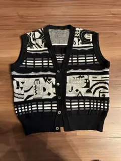 Item thumbnail for item 81f300a3-5be0-4df3-9f44-1df4e0cd1e44