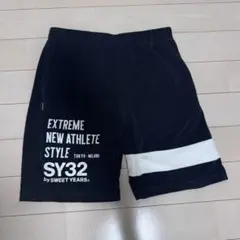 値下げ中！SY32 ハーフパンツ M 黒 ロゴ入りのサムネイル