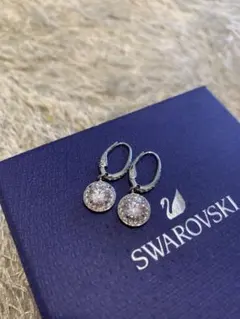 Swarovski クリスタルドロップピアス