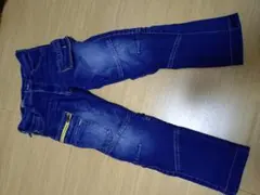 Item thumbnail for item d6e076a3-94a5-48fe-8309-92c7073551b4