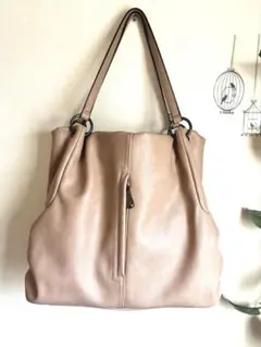 Item thumbnail for item 93e8c53d-88bf-4593-829a-7f92d6bc8a44