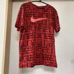 子供　Nike DRI-FIT 赤 Tシャツ Lサイズ