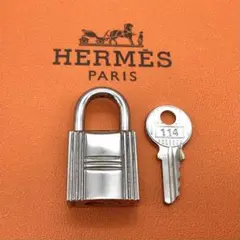 2026年最新】エルメス南京錠カデナの人気アイテム - メルカリ