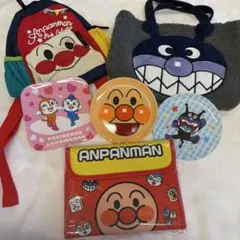 アンパンマンバースデータペストリー サコッシュ2つ付き - メルカリ