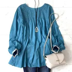 美品 アーバンリサーチドアーズ コットンボイル配色シャーリングブラウス M