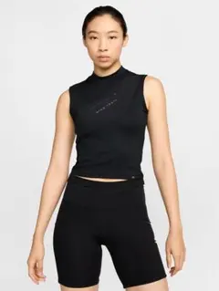 新品ナイキ　トレイル　タンクトップ　ウィメンズ　Mサイズ　アイボリー