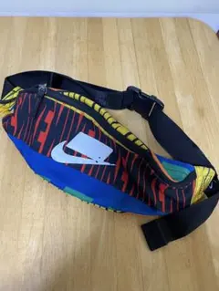 Nike ボディバッグ・ウエストポーチ 多色