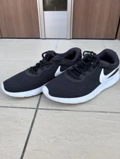 Nike ブラック スニーカー