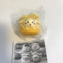 ちいかわキャラマカロン　ガチャ うさぎ￼