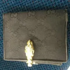 GUCCIの折りたたみ財布