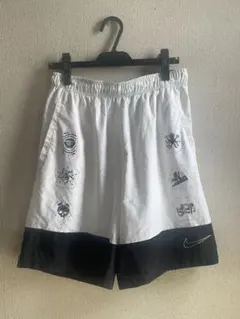 Nike DRI-FIT グラフィックショートパンツ