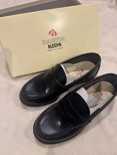 HARUTA KIDS ブラックレザーシューズ
