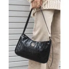 EVRIS エンボススリムショルダーバッグ