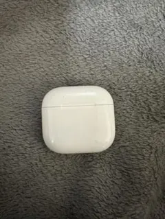 Apple  純正 AirPods 第4世代 充電ケース（ANC非搭載)