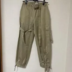 【破格】melt the lady カーゴパンツ　ベージュ