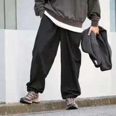 ファーストハンド ワイド ナイロン トラックパンツ黒 M フリークスストア