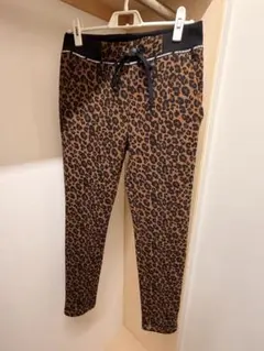 【that's 奇抜！ 美脚自慢のあなたに】レオパード柄 メンズパンツ
