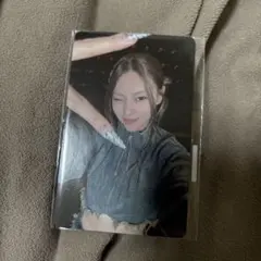 ITZY リュジン　TUNNEL VISION FANS特典トレカ