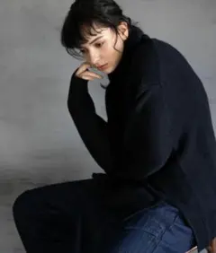 ニコアンド  タートルプルオーバー