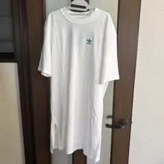adidas ホワイト Tシャツワンピース　M