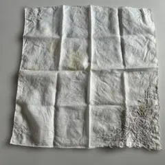 ホワイトコットン刺繍ハンカチ