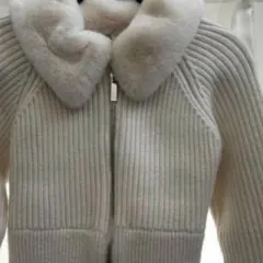 ZARA、ニットカーディガン