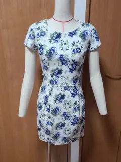 花柄 ミニワンピースのサムネイル