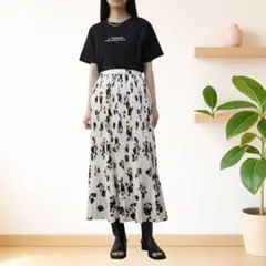 【AZUL by moussy】プリーツロングスカート　花柄　白S 色違い黒あり