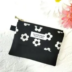 6119ポケットティッシュポーチ✿ミニポーチ✿ティッシュケース✿北欧花柄ブラック
